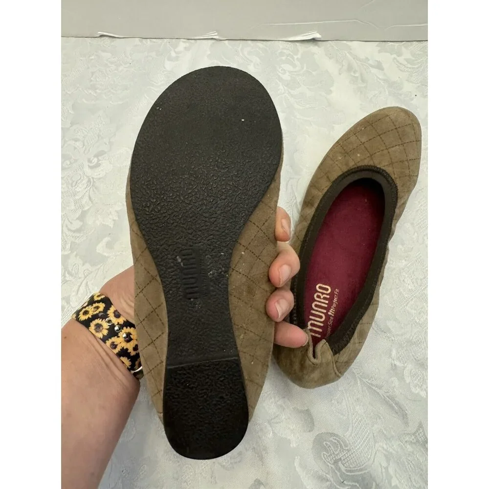 Munro Size 9M Brown Quilted Ballet Flats‎ Comfort Shoes